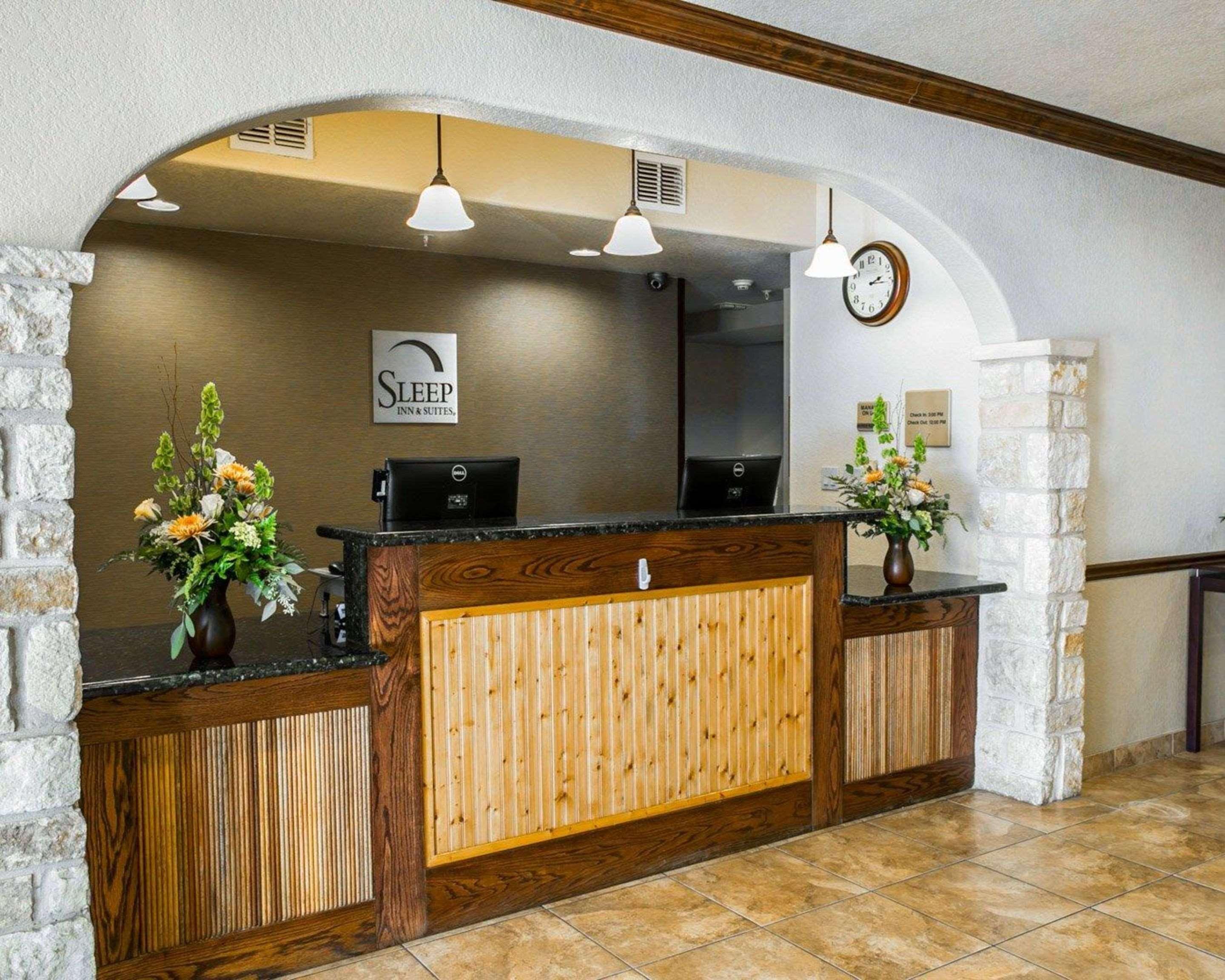 Sleep Inn & Suites Gonzales Near Palmetto State Park Eksteriør billede